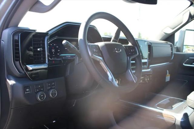 2026 Chevrolet Silverado 2500HD Crew Cab, Standard Bed, LT, 4WD