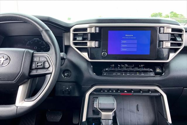 2025 Toyota Sequoia SR5