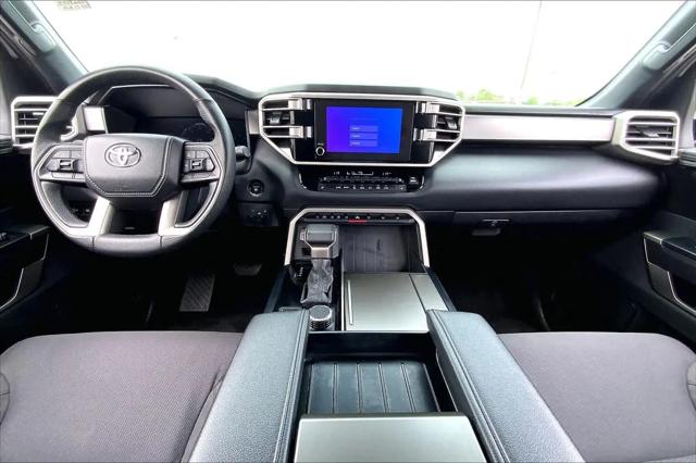 2025 Toyota Sequoia SR5