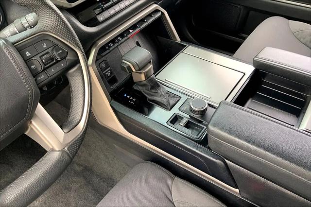 2025 Toyota Sequoia SR5