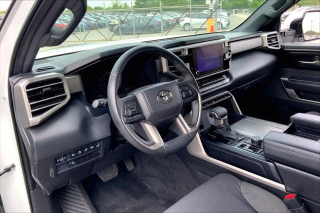 2025 Toyota Sequoia SR5