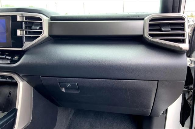 2025 Toyota Sequoia SR5