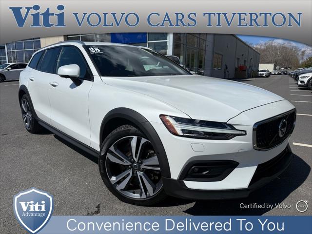 2025 Volvo V60 Cross Country Plus, B5 AWD Gas mild hybrid for sale in Tiverton, RI