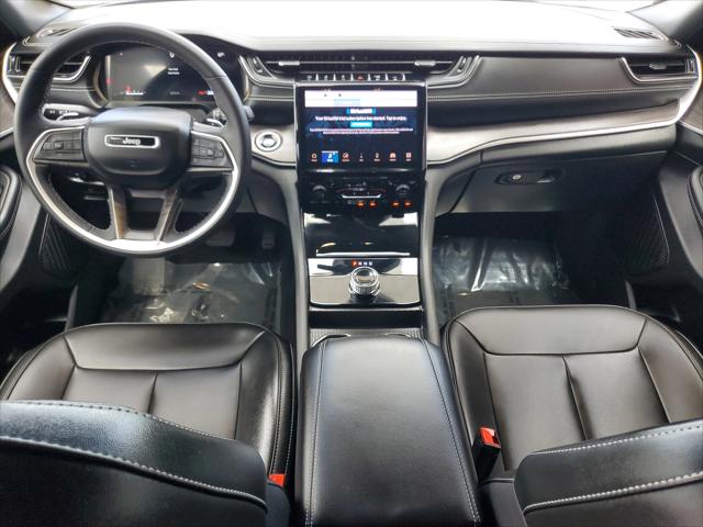 2025 Jeep Grand Cherokee L Limited 4x2