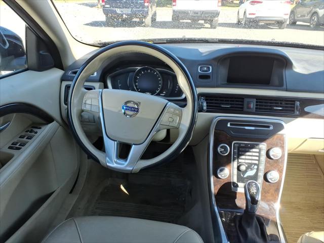 2016 Volvo XC70 T5 Premier