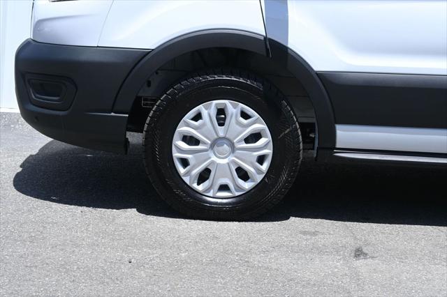 2026 Ford E-Transit-350 Cargo Base
