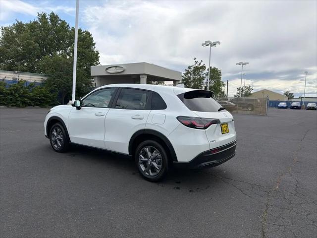 2027 Honda HR-V LX