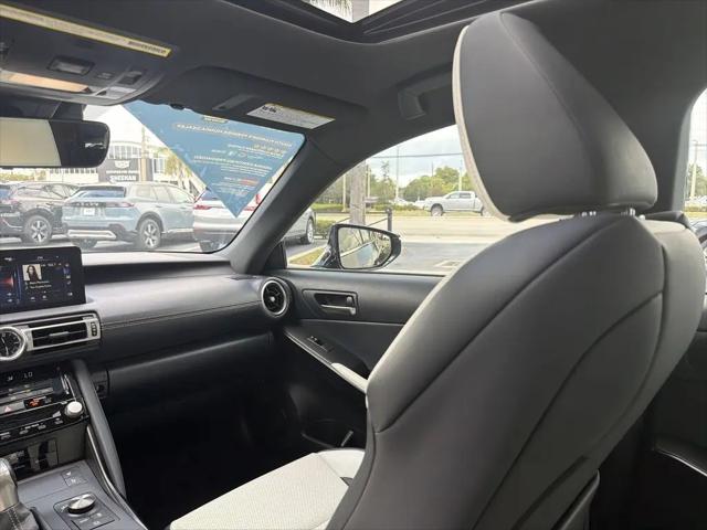 2022 Lexus IS 350 F SPORT