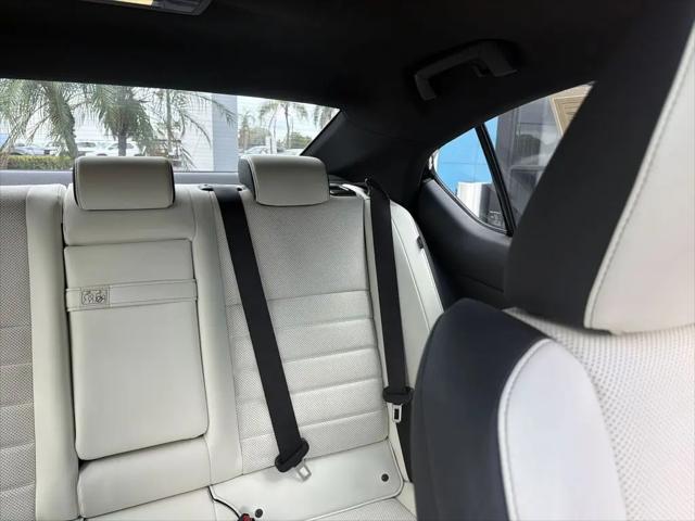 2022 Lexus IS 350 F SPORT