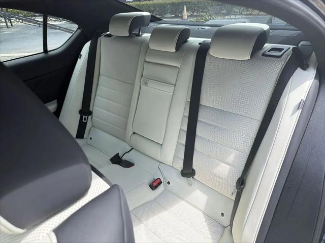2022 Lexus IS 350 F SPORT