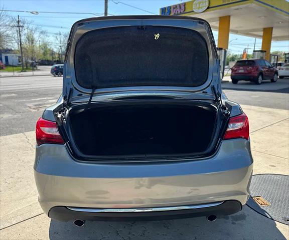 2013 Chrysler 200 Limited