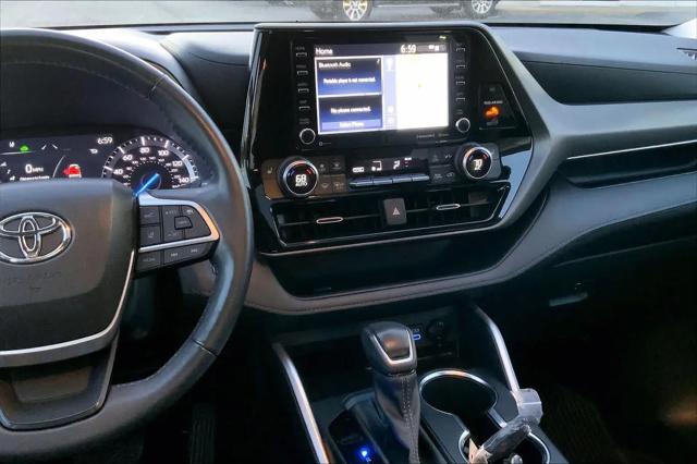 2022 Toyota Highlander Hybrid XLE