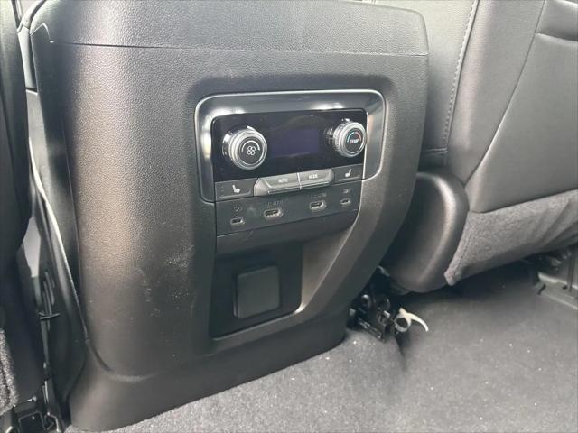 2026 GMC Yukon 4WD AT4