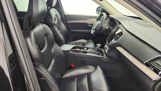 2021 Volvo XC90 T6 Inscription 7 Passenger