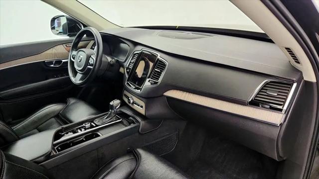 2021 Volvo XC90 T6 Inscription 7 Passenger