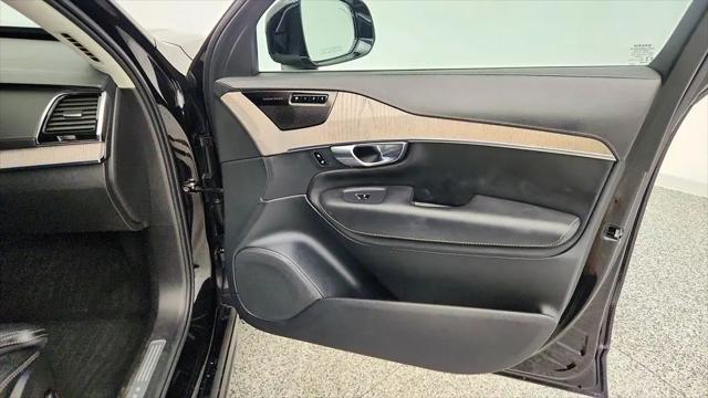 2021 Volvo XC90 T6 Inscription 7 Passenger