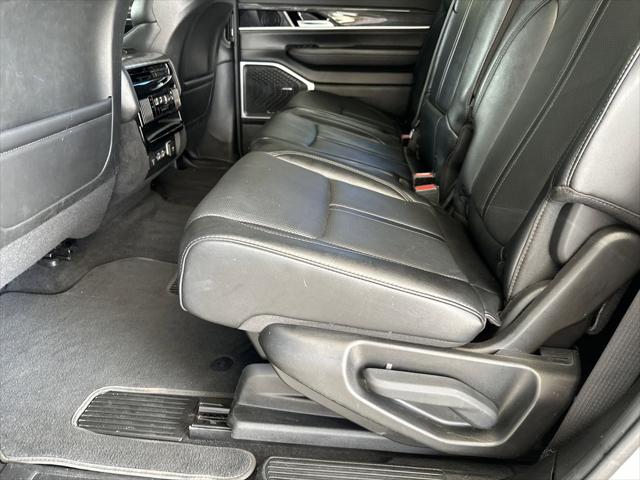 2022 Jeep Wagoneer Series II 4x4