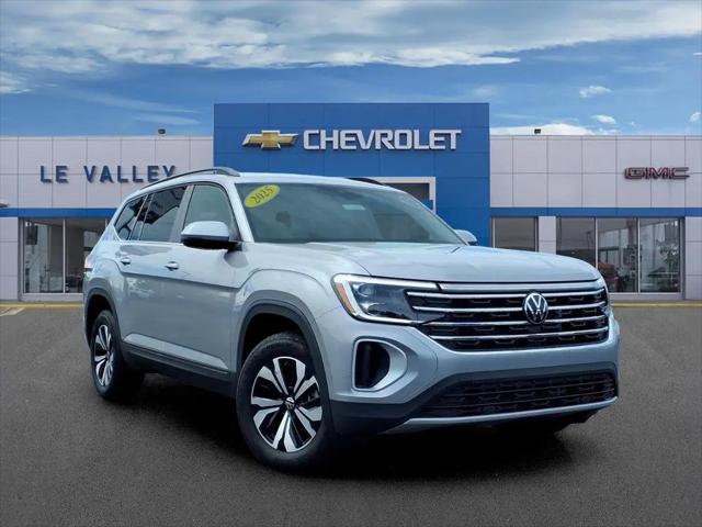 2025 Volkswagen Atlas 2.0T SE for sale in Benton Harbor, MI
