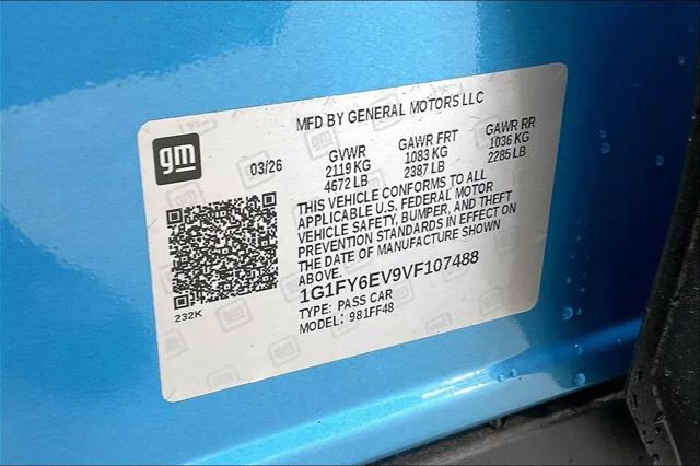 2027 Chevrolet Bolt LT FWD