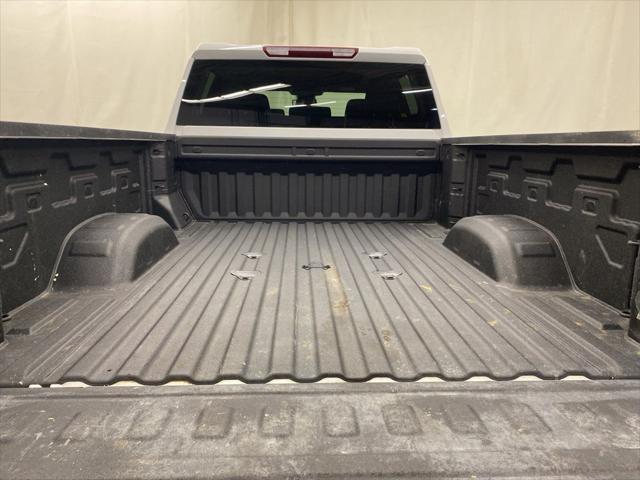 2024 Chevrolet Silverado 2500HD 4WD Crew Cab Standard Bed Custom