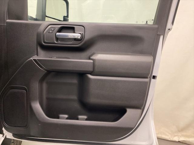 2024 Chevrolet Silverado 2500HD 4WD Crew Cab Standard Bed Custom
