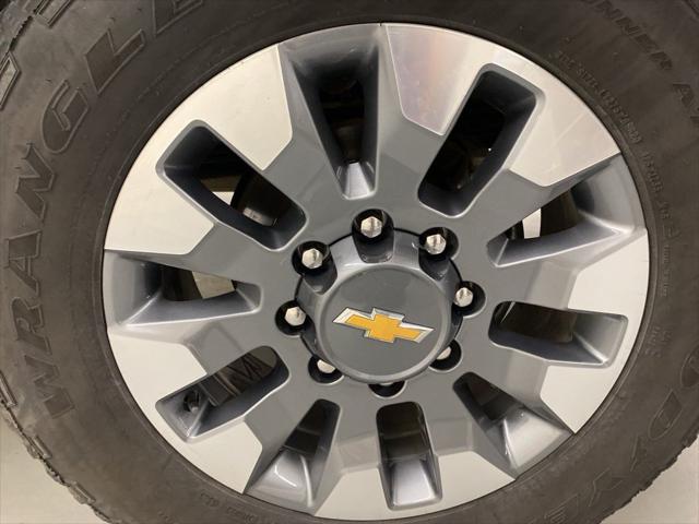 2024 Chevrolet Silverado 2500HD 4WD Crew Cab Standard Bed Custom