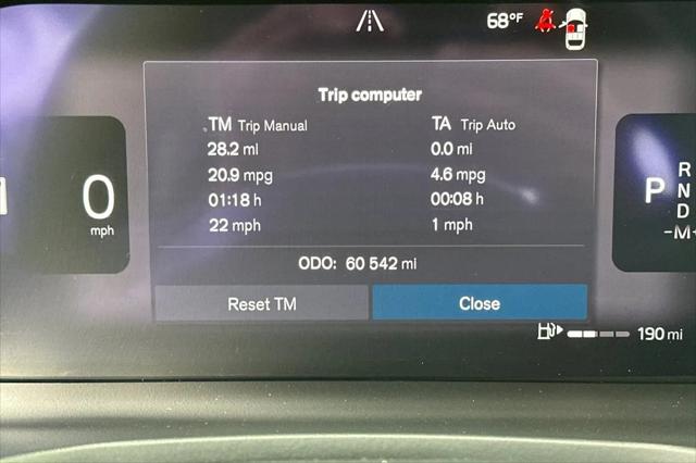 2024 Volvo S60 B5 Plus Dark Theme