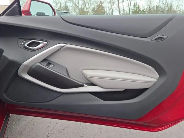 2023 Chevrolet Camaro RWD Coupe 1LT