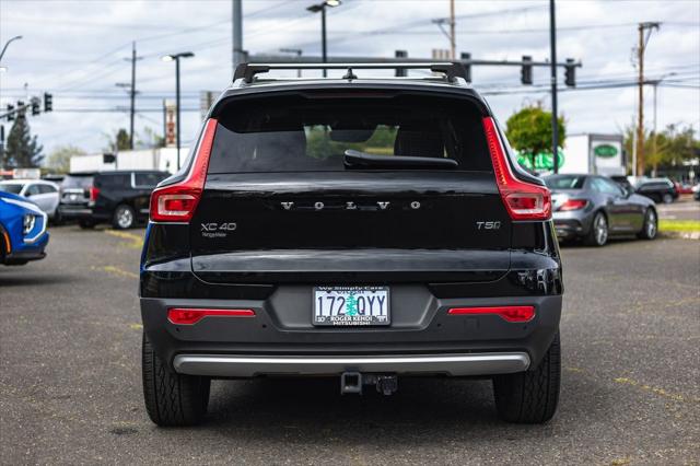2019 Volvo XC40 T5 Momentum
