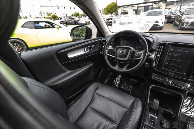 2019 Volvo XC40 T5 Momentum