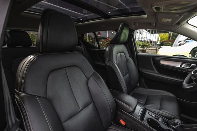 2019 Volvo XC40 T5 Momentum