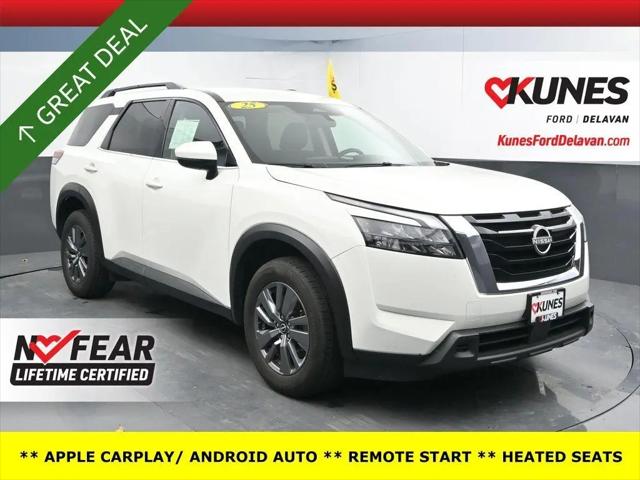 2025 Nissan Pathfinder SV 4WD for sale in Delavan, WI