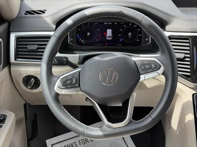 2023 Volkswagen Atlas 3.6L V6 SE w/Technology