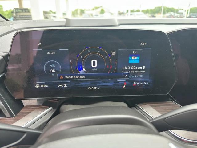 2025 Chevrolet Suburban 4WD Z71