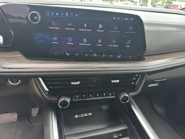 2025 Chevrolet Suburban 4WD Z71