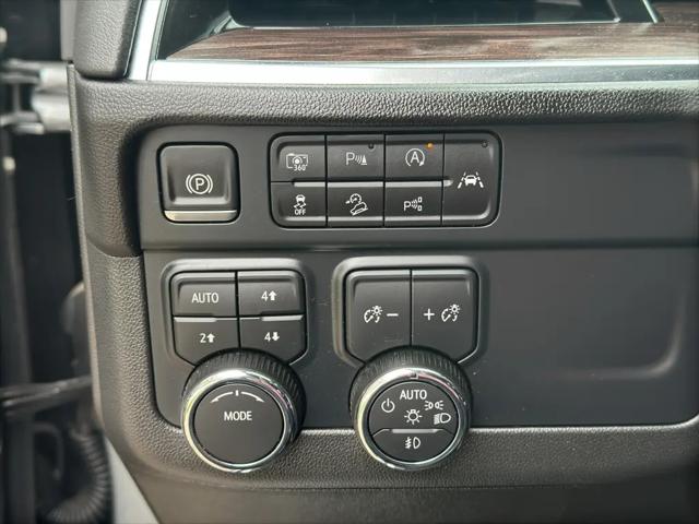 2025 Chevrolet Suburban 4WD Z71