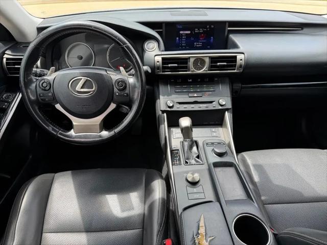 2016 Lexus IS 200t IS 200t