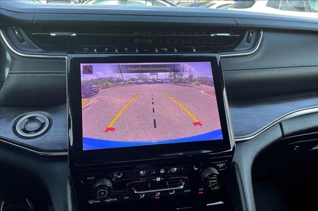2023 Jeep Grand Cherokee Overland 4x4