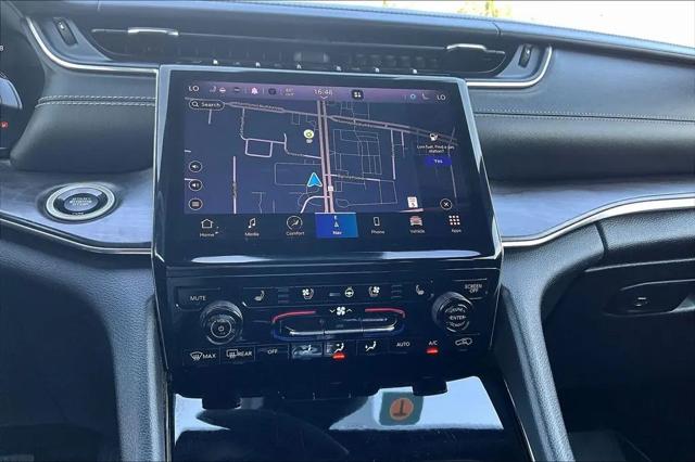 2023 Jeep Grand Cherokee Overland 4x4