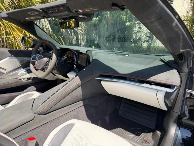 2023 Chevrolet Corvette Stingray RWD Convertible 3LT