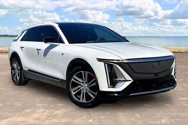 2024 Cadillac iQ Luxury w/1SC
