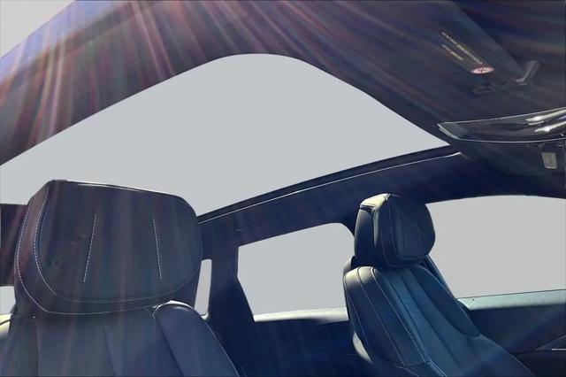 2024 Cadillac iQ Luxury w/1SC