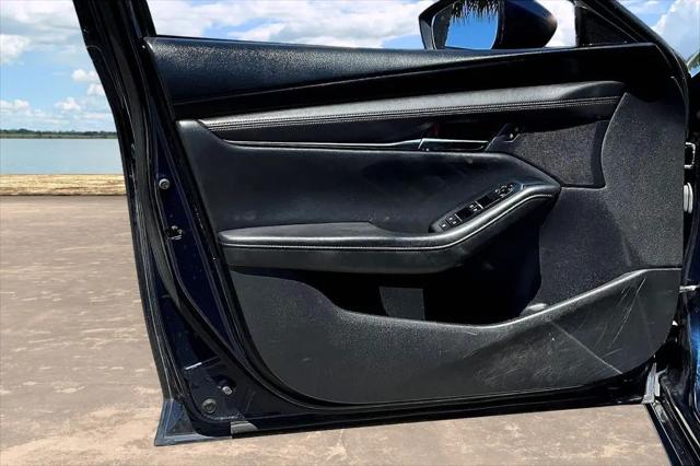 2019 Mazda Mazda3 Select Package