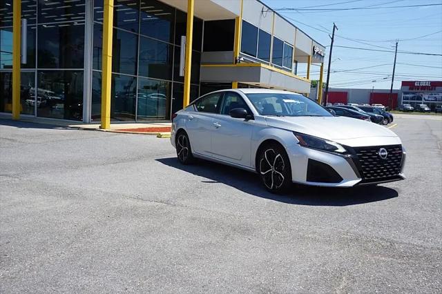 2024 Nissan Altima SR FWD