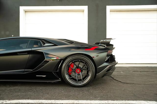 2019 Lamborghini Aventador SVJ