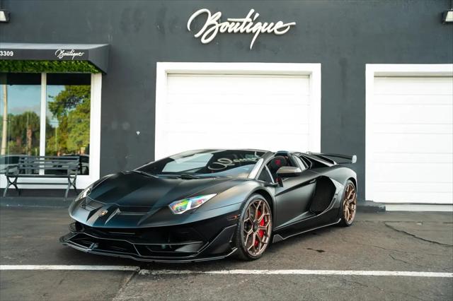 2021 Lamborghini Aventador Roadster