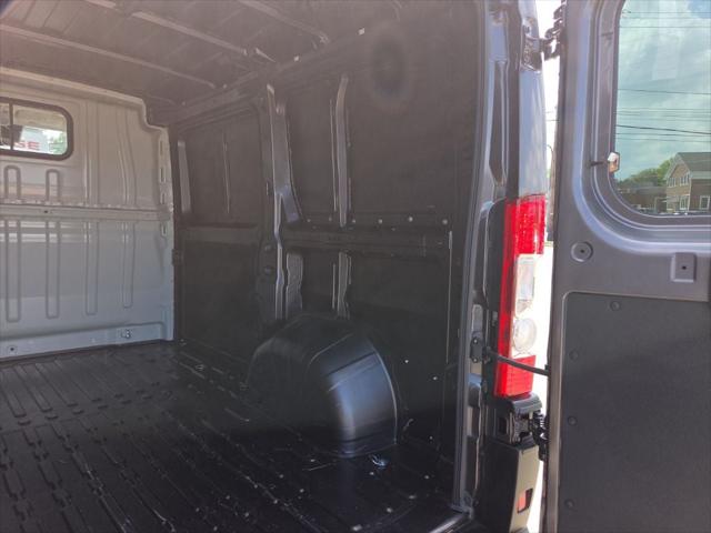 2024 Ram ProMaster Cargo Van Low Roof 118" WB w/Pass Seat