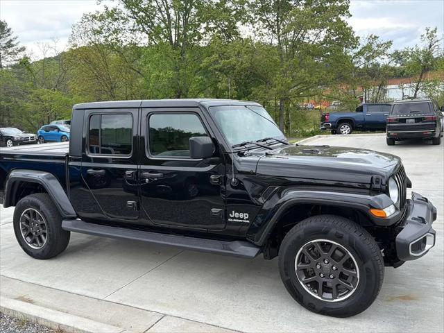 2022 Jeep Gladiator Overland