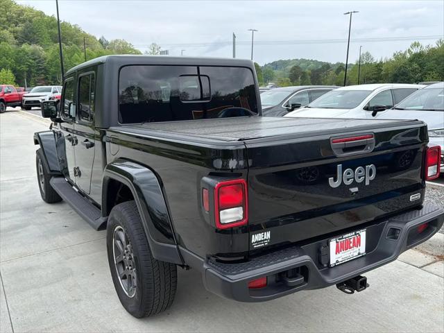 2022 Jeep Gladiator Overland
