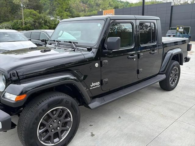 2022 Jeep Gladiator Overland